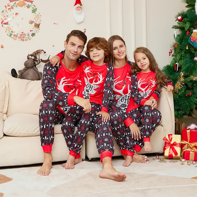 2023 famille noël pyjamas correspondant vêtements ensemble noël adulte père  mère enfants vêtements de nuit pour fils fille pyjamas tenue 