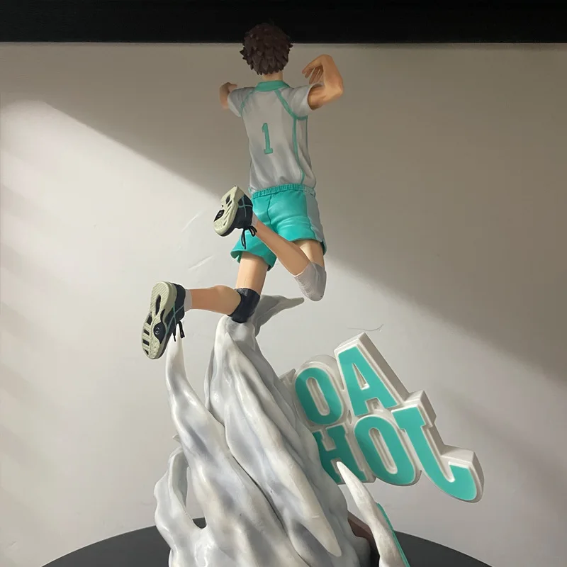 36cm ハイキュー!! 及川徹アニメフィギュア日向翔陽アクション