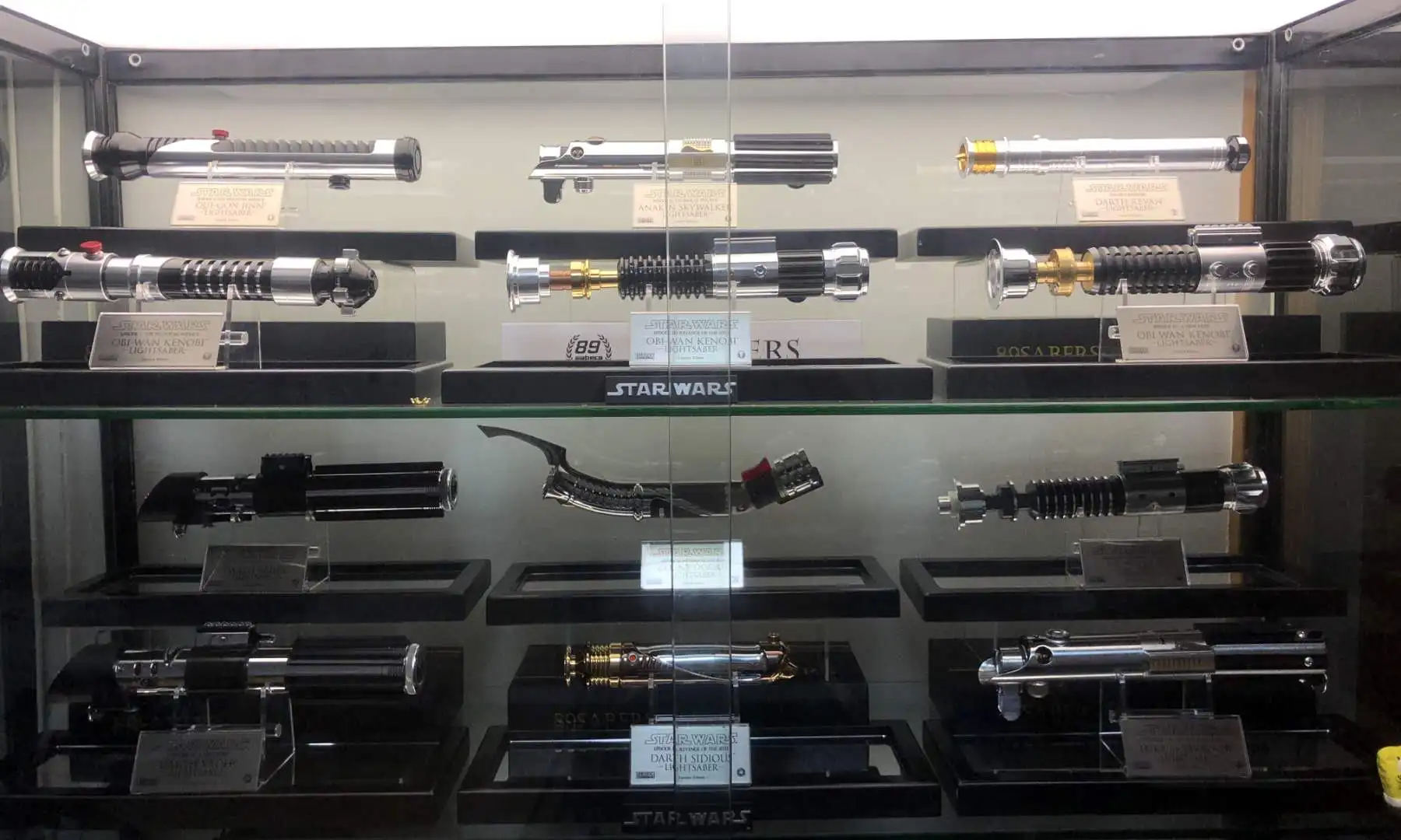 

All 89sabers Pre-installed Hilt Neopixel Lightsaber Handle with Electronic Part No Removable Chassis Can Use Universal Core Diy