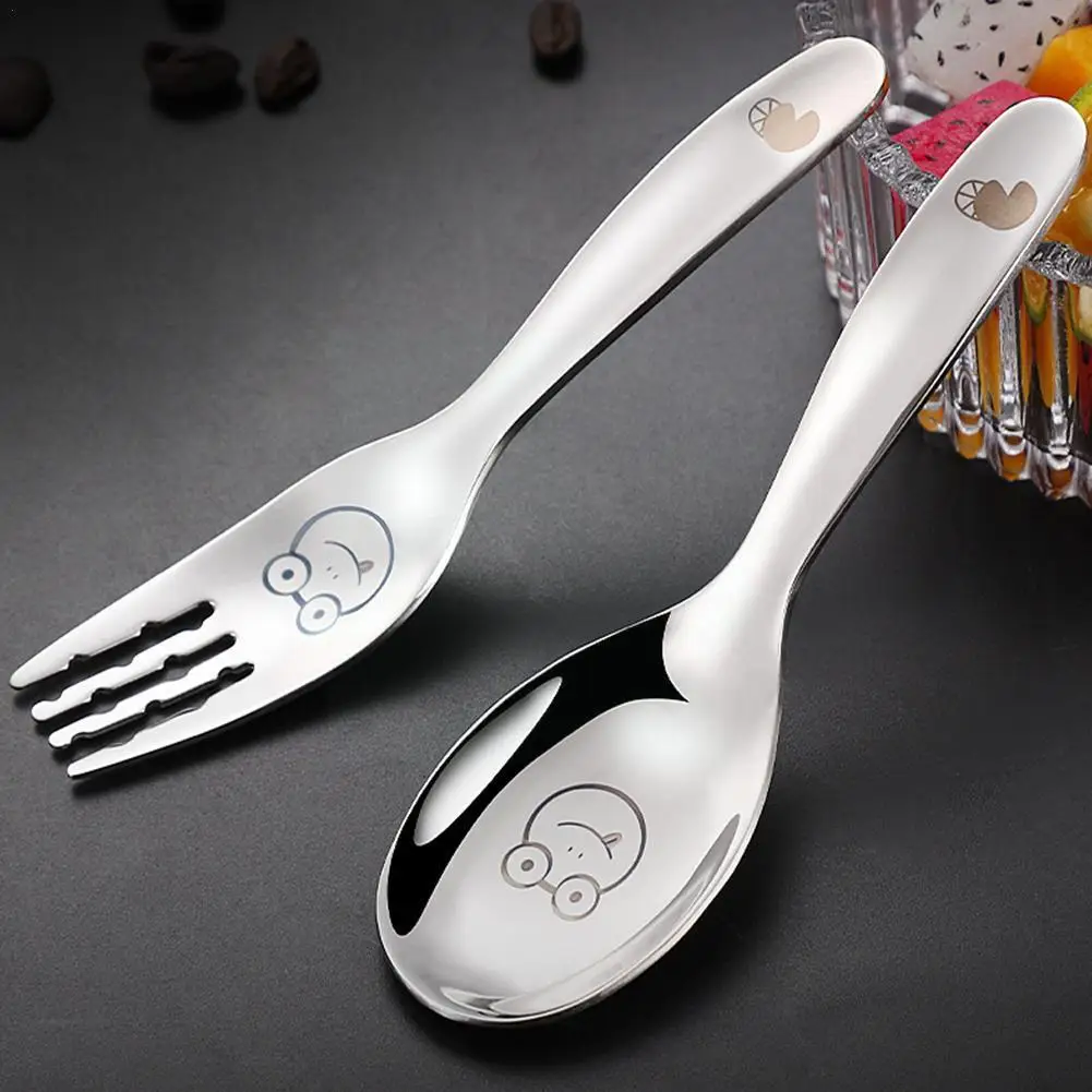 

Stainless Steel Kids Cutlery Cartoon Pattern Carving Tableware Baby Eco Flatware Friendly Fork Child Cute Feeding Spoon Saf L8Y5