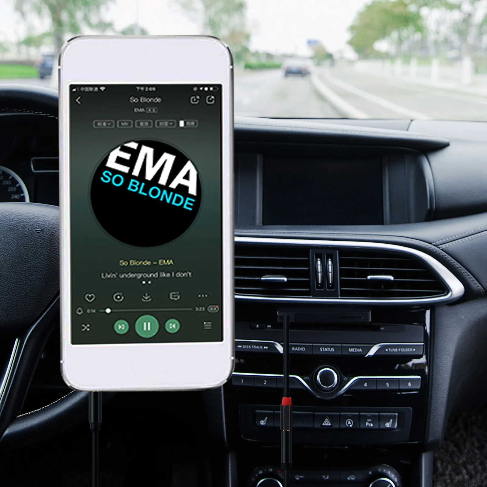 3.5mm Car Audio Cassette to Aux Adapter Stereo 4 Channel Output Cassette Tape Player Stereo Cassette Tape Player