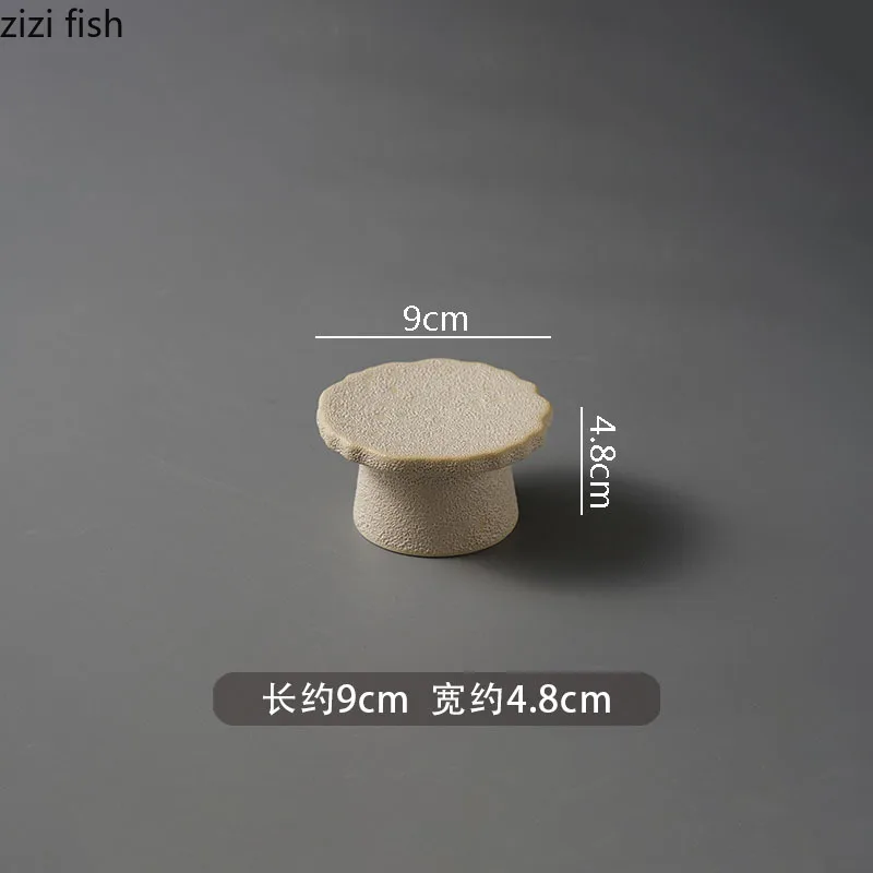 Creative Irregular Ceramic High Foot Dessert Plate Restaurant Dim Sum Plate Molecular Cuisine Display Specialty Tableware