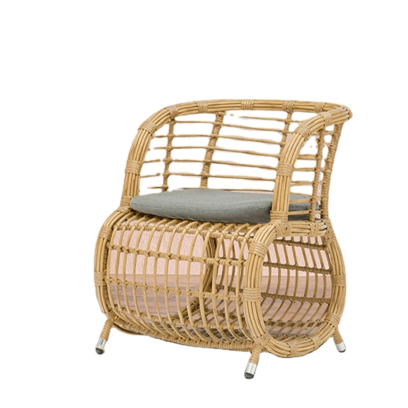

Comfortable Skin Friendly Garden Simple Modern Rattan Chair Outdoor Furniture