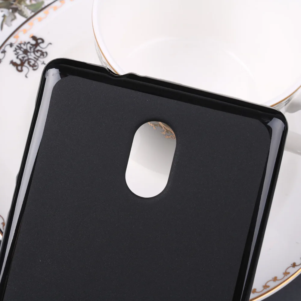 Durable Soft TPU Protective Phone Case - Sleek Back Cover Design