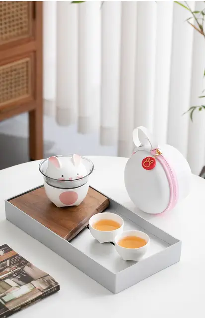 휴대용 여행 차 세트: 야외 모험의 필수품