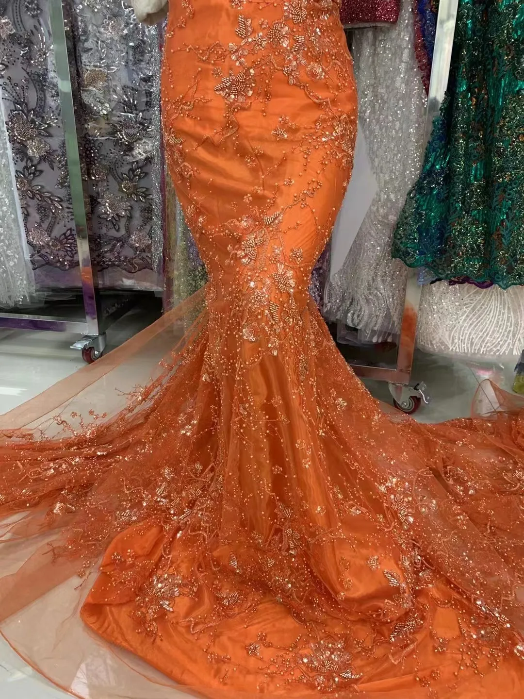 

Luxury Beaded Lace High Quality Fabrics 2023 Sequins African Lace Embroidery French Net Lace Nigerian for Sewing Dress YY270