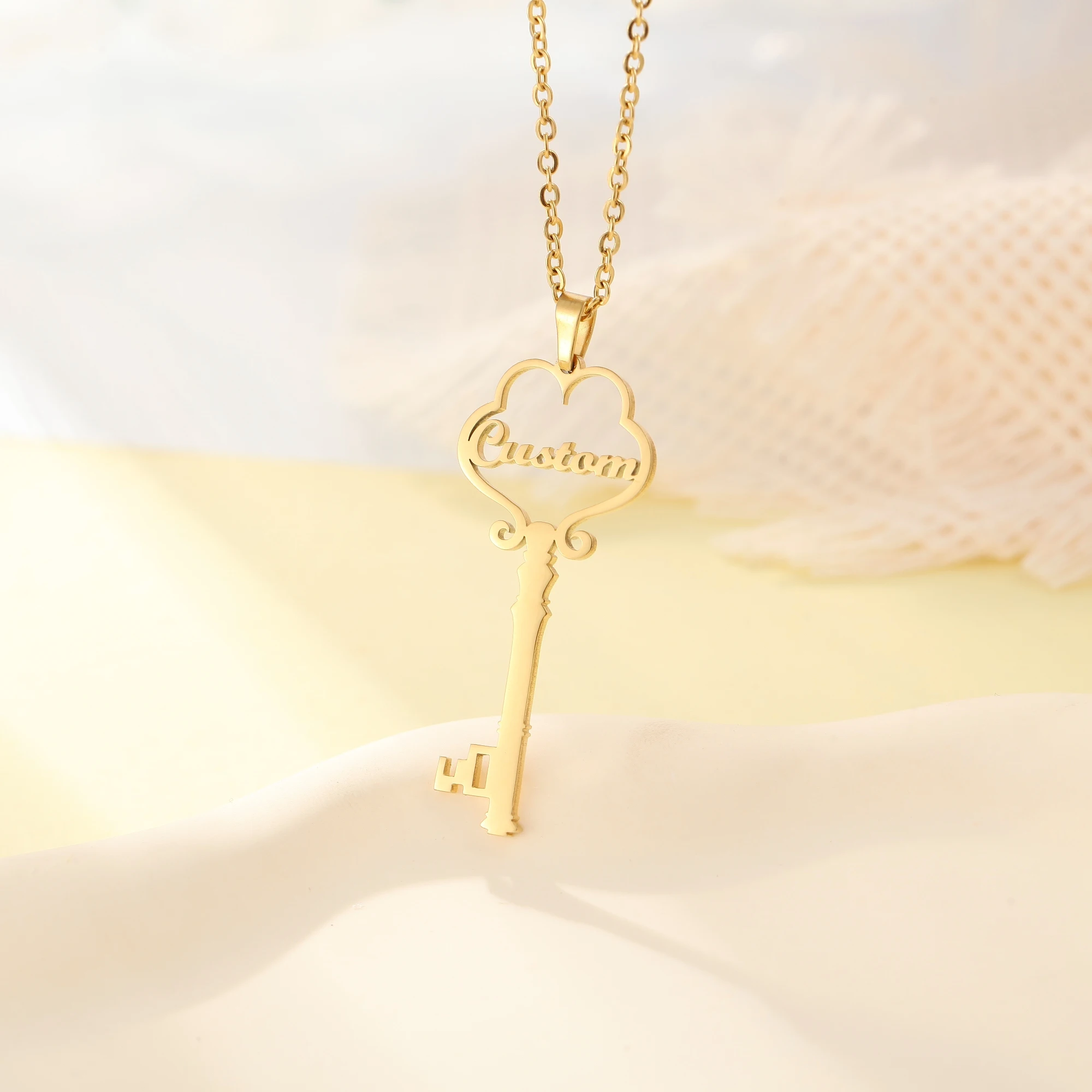 Fashion Daily Custom Key Name Necklace Minimalist Custom Name Necklace Valentine's Day Gift For Girlfriend