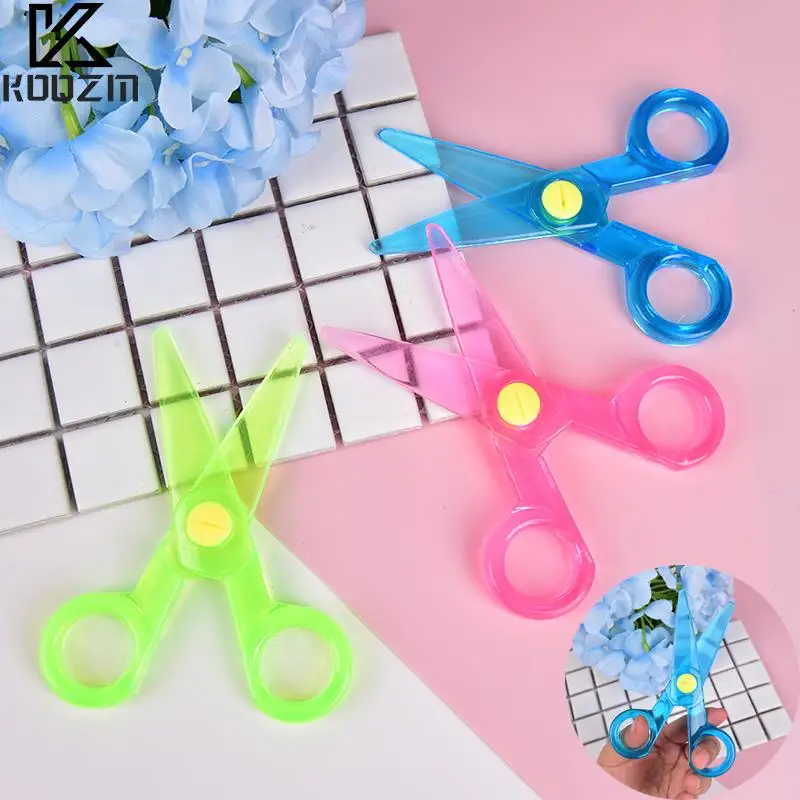 

Plastic Safety Scissors Paper Cutting Scissors Children's Handmade Toys Random Color 1pcs
