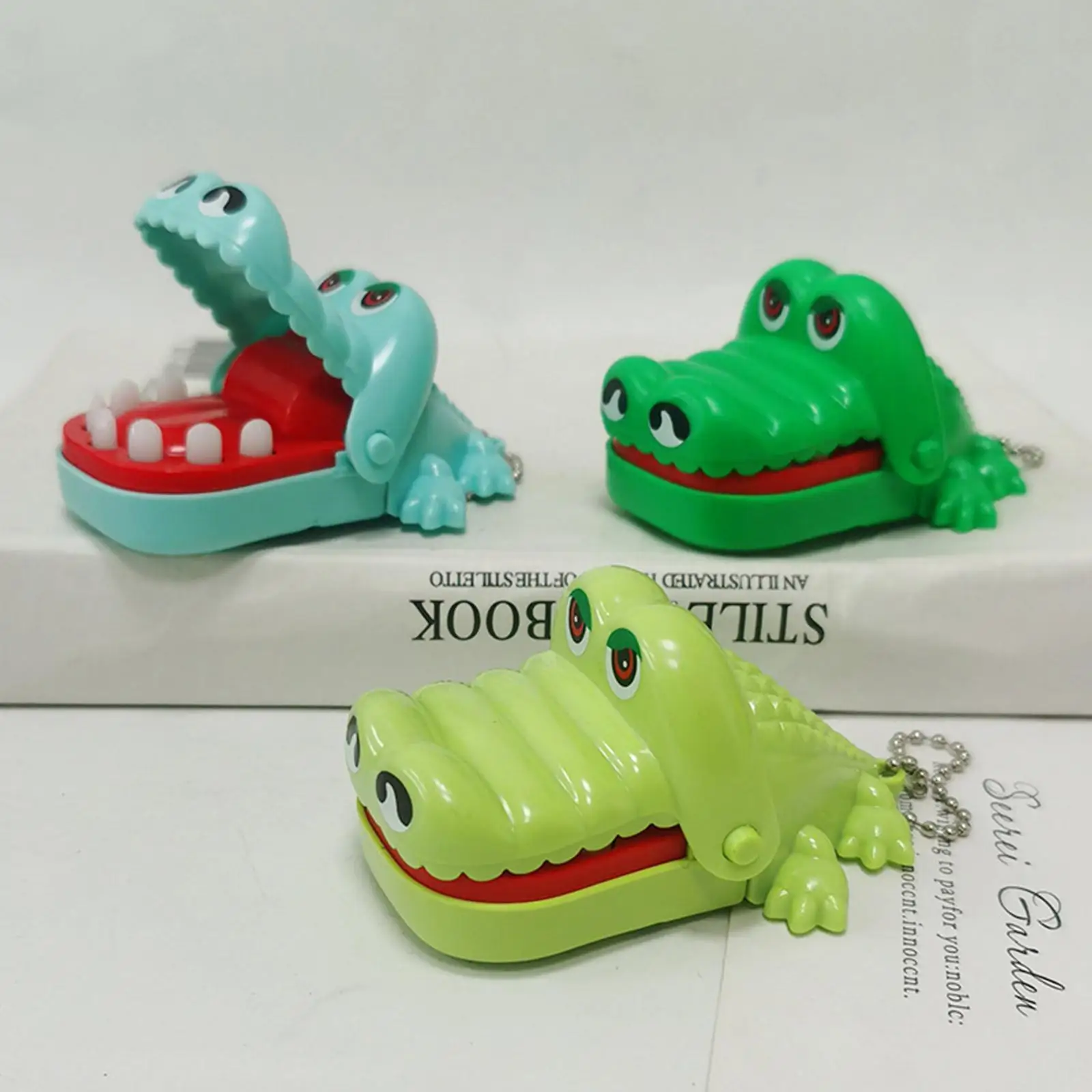 Crocodile Teeth Toys Biting Finger Dentist Games Interactive Mini Biting Finger Game Creative Non‑Toxic for Family Games fidget toys plush toys prank toys dancing cactus toy stress relief toys party toys magic springs toys bubble tube toy educational toy toy gift filler