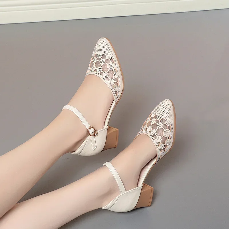 4.5cm Breathable Close Head Rhinestone Mesh Leather Shoes