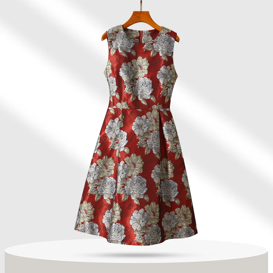 

Summer Women Vintage Sleeveless Wine Red Rose Flower Jacquard Dress , Woman Clothing Elegant Dobby Floral Tank Dresses