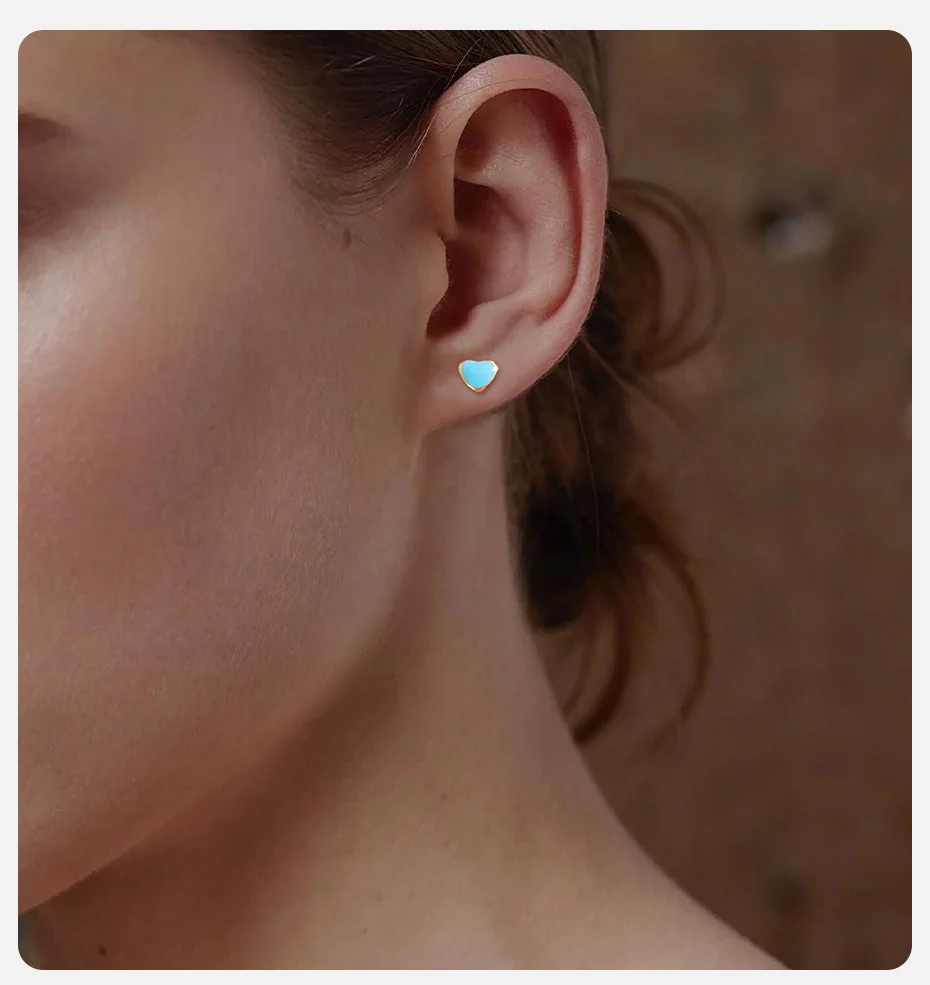 Vnox Mini-Ohrstecker für Damen, goldfarben, flache Rückseite, Herz-Edelstahl-Piercing-Ohrringe, Helix-Knorpel-Modeschmuck – Detail 3