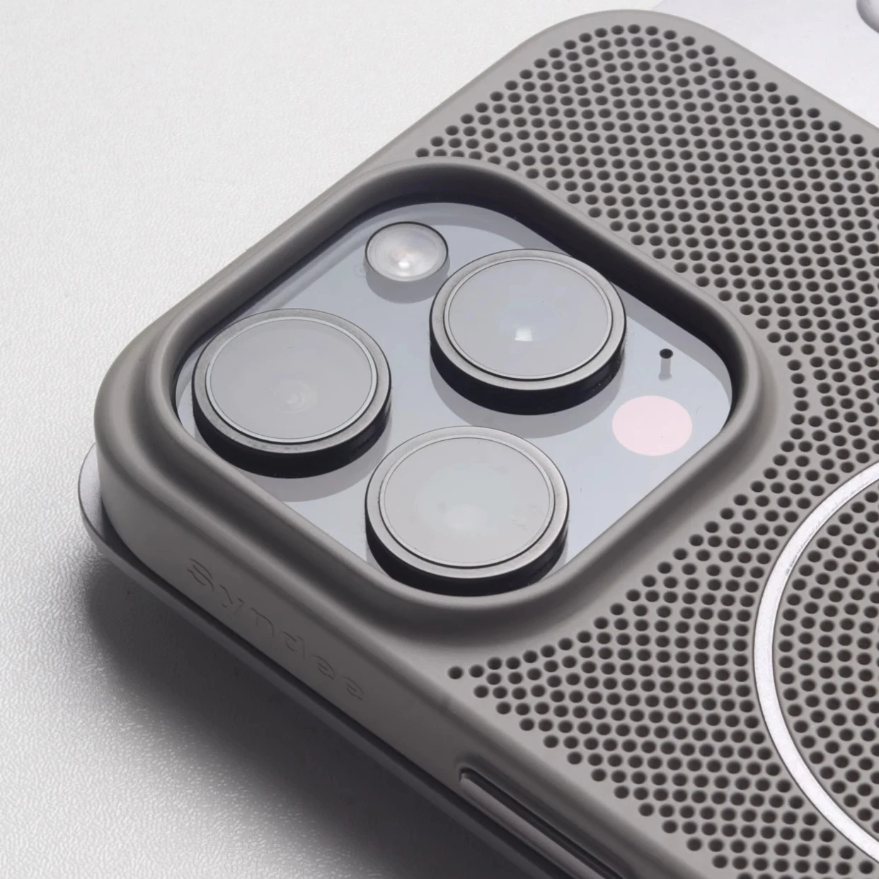 Ultra Thin Breathable Cooling Hard Case with MagSafe Wireless Charging Compatibility