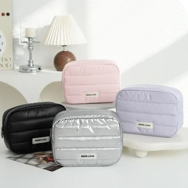 Fashion Large Capacity Makeup Bag Travel Organizer Portable Cosmetic Bag Multifunctional Storage Square Zipper Washbag