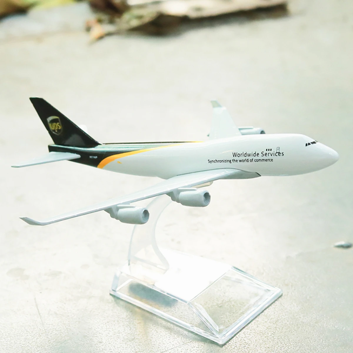 Ups Cargo Boeing 747 Aircraft Model 15cm Alloy Aviation Collectible