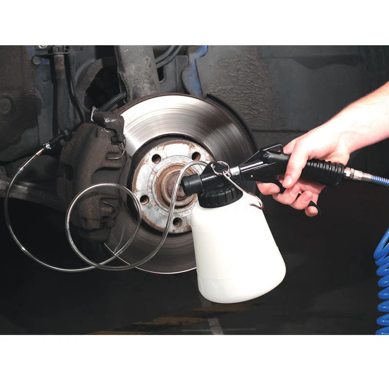 Car Van Brake Bleeder Bleeding Fluid Change Kit Air Pneumatic Garage Vacuum Tool