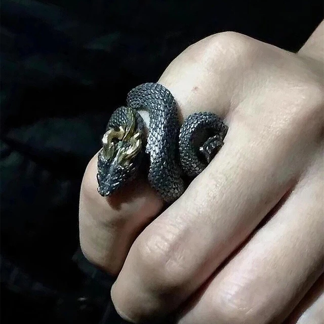 Amazon.com: Snake Ring for Women Vintage Punk Serpent Ring Gothic Snake  Knuckle Rings Boho Stacking Rings Set Reptile Serpent Band Ring Gold Silver Black  Snake Ring Snake Jewelry (Black): Clothing, Shoes &