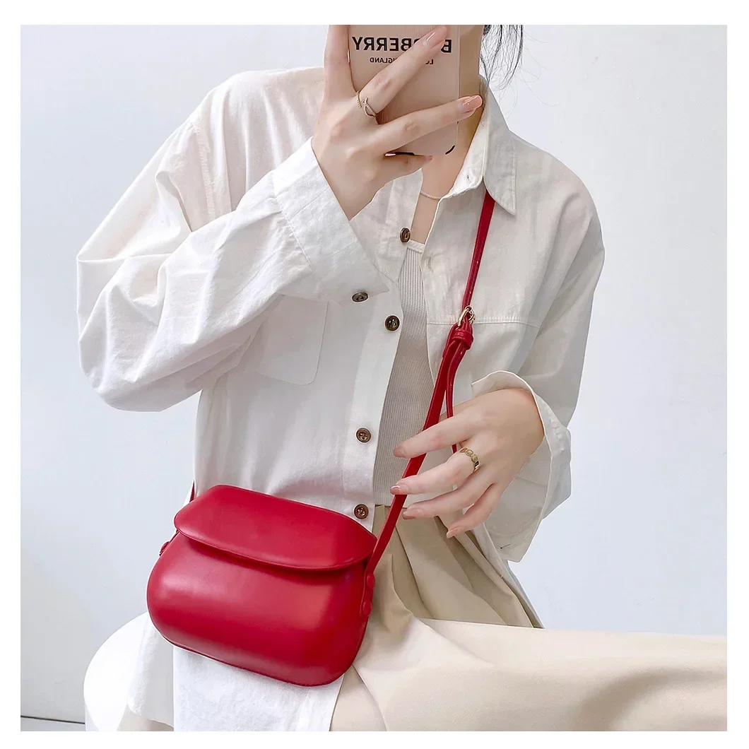 

Baobao Women's 2023 New Summer One Shoulder Oblique Cross Mouth Red Bag, Unique Texture Red Mini Square Bag