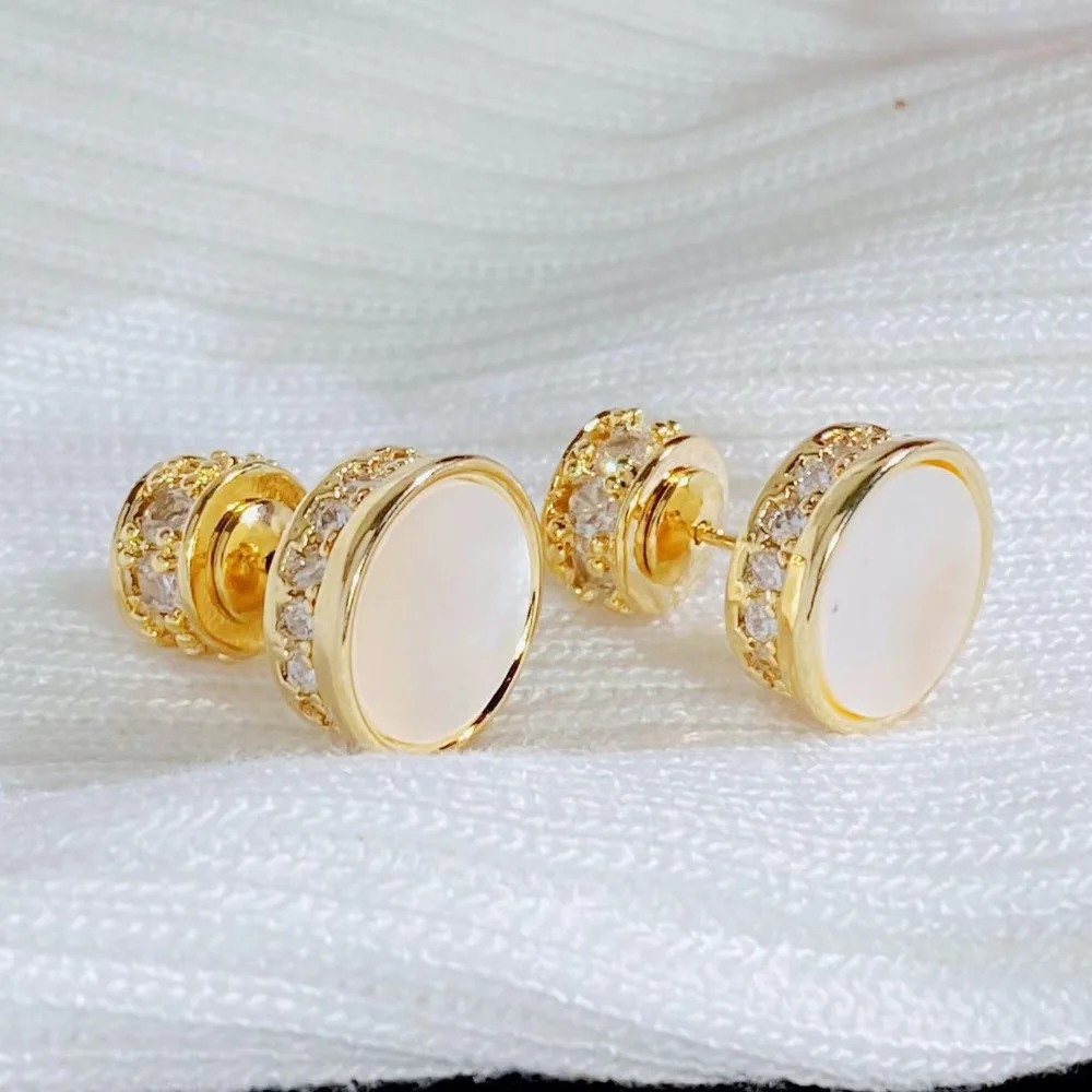 

Fritillaria stud earring Natural Fritillaria Shiny Crystal Jewelry Small and Cute Golden Stud Earring Fashion Style Girl Jewelry