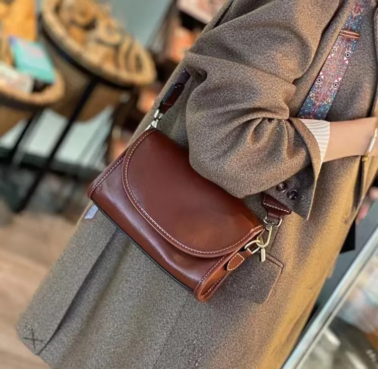 Y2k Crossbody Handbag Shoulder Bag Cowhide Women's True Leather Top Layer Chain Highquality Versatile Underarm Retro Fashion