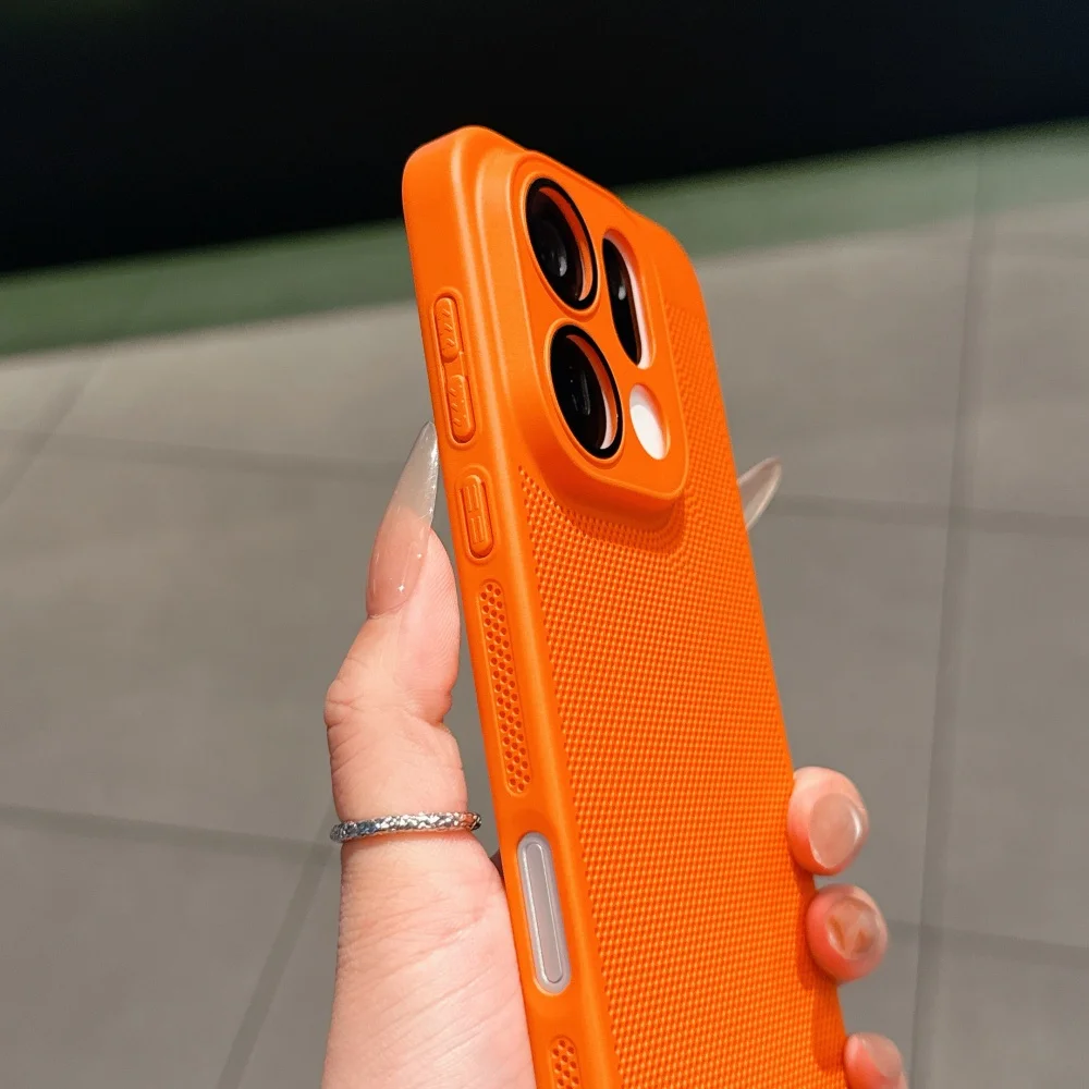 Enhanced Cooling Matte Heat Dissipation Phone Case with Breathable Armor Design