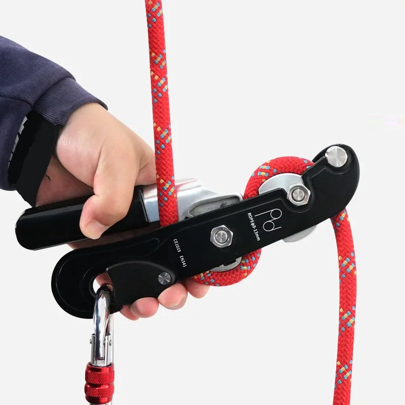Outdoor Rock Climbing Descender STOP Handle-Control Abseiling Device Downhill Descender Rappelling SRT Tools
