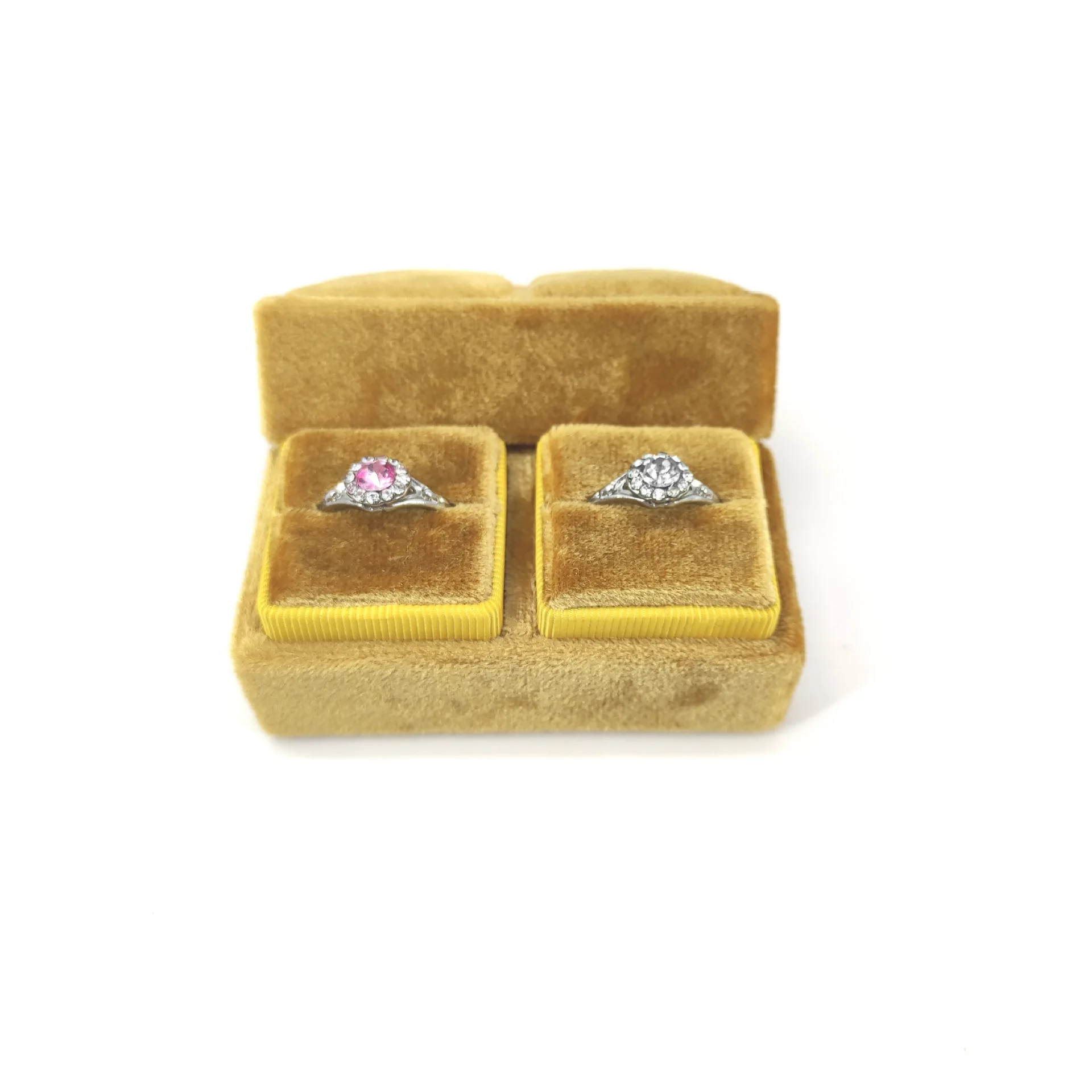 Double Ring Box for Couples Proposal Engagement Rings Display Holder Organizer Jewelry Container Earring Showing