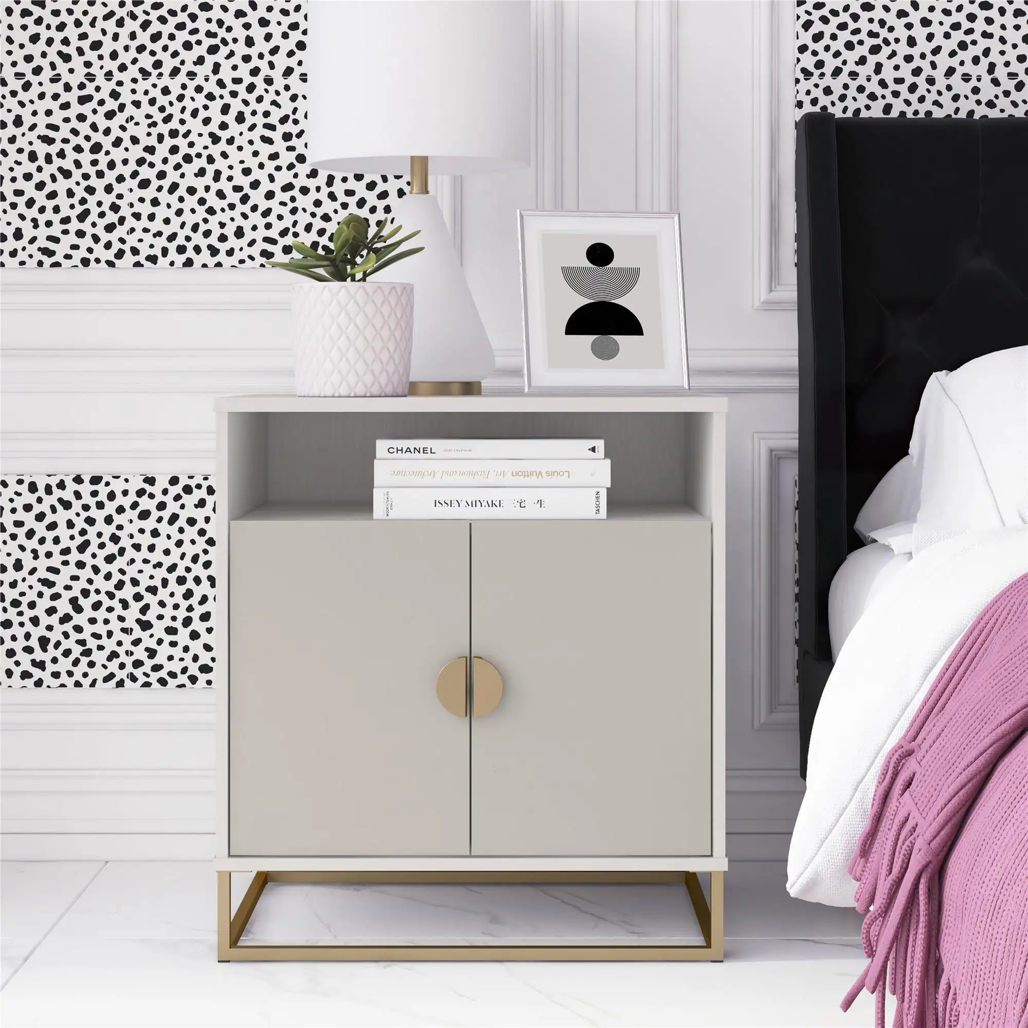 

Kelly Accent Cabinet, White/Taupe