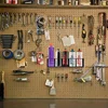 Five Cans Wall-Mounted Steel Aerosol Spray Can Holder Rack Organizer for Garage and Workspace 4