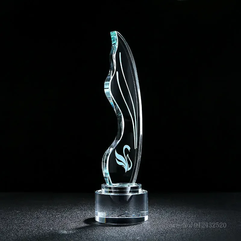 Customized Crystal Trophy, annual Meeting as a Prize, Creative Sports Movie Award, Commemorative Souvenir, Home Decorations, 1Pc