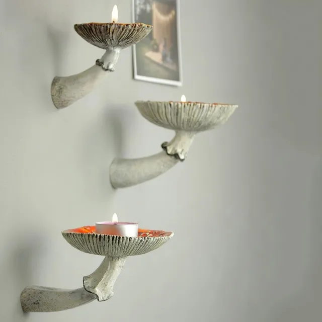 편리함과 미적 가치를 겸비한 amanita 모양의 걸이 선반
