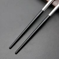 Pinceau surligneur conique pour fard à joues pinceaux de maquillage mélange de cheveux naturels 4