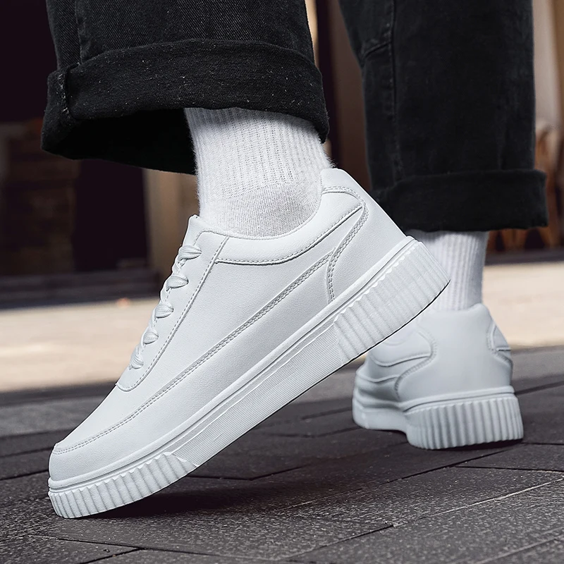 Men Sneakers Leather Mens Fashion Business Shoes lace up Luxury Brand Men Casual Walking Trainers Male Designer Moccasins men