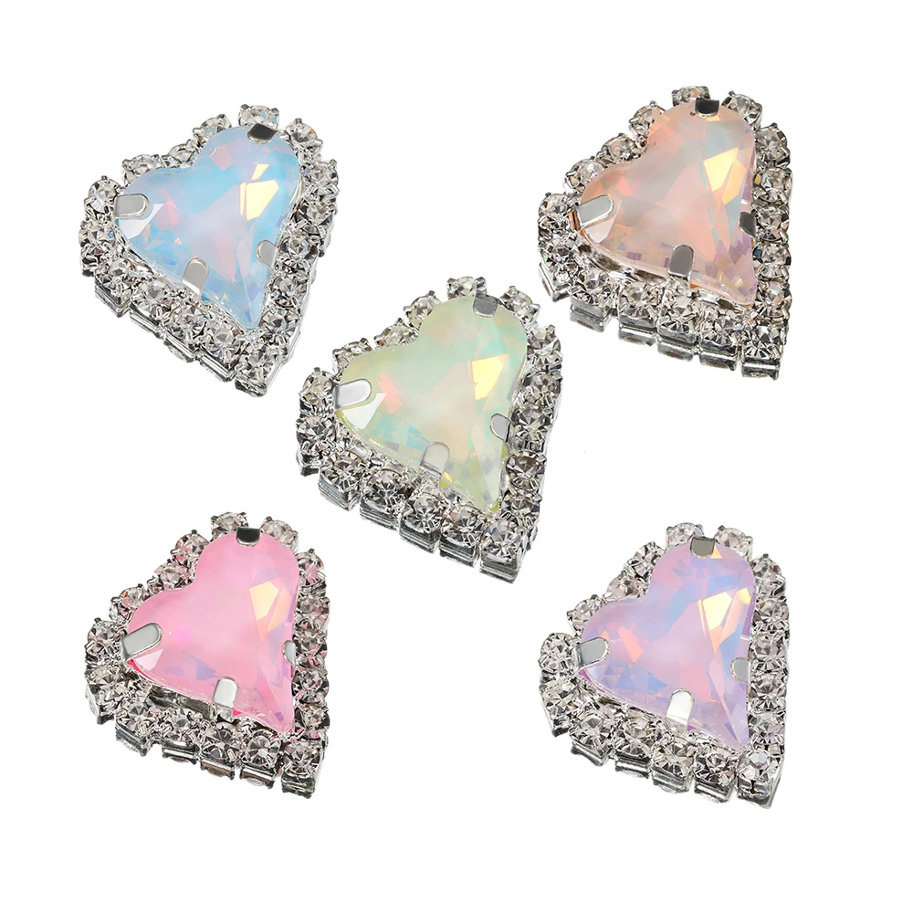 

10pcs Cute Heart Rhinestone Beads with Silver Color Claw Base 17mm Crystal Sew On Bead DIY Jewelry Finding Dress Chip Supplies