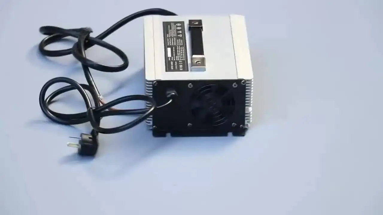 最大80 オフ通販 108v 12a電気車のバッテリー充電器00ワットスクーターフォークリフトプール充電器lifepo4バッテリー96v高速充電器 純正ショッピング Media Caroutlet Eu