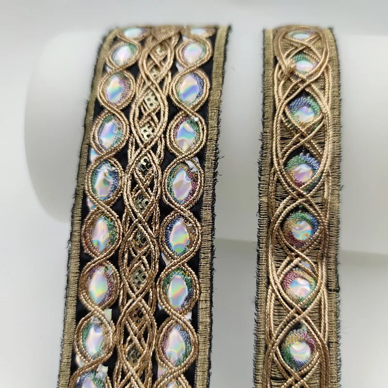 2.5/4.5 cm Width Colorful Sequins Gold thread 3D Embroidered Webbing White Sewing Lace For Wedding Needlework Dress