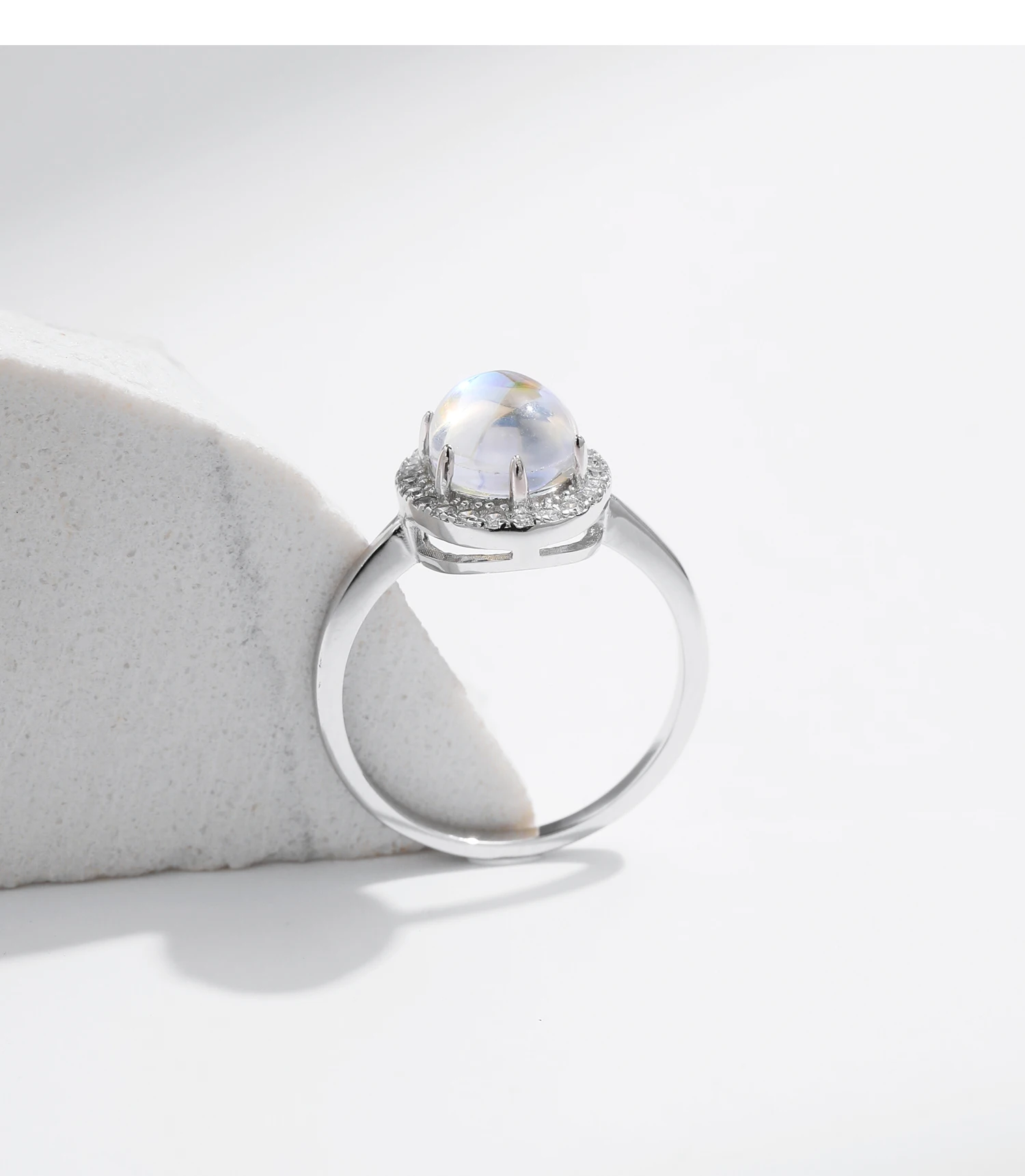 MODIAN 925 Sterling Silver Delicate Luxurt Oval Moonstone Party Finger Ring Shiny Rainbow Color Fine Jewlry For Women Gift