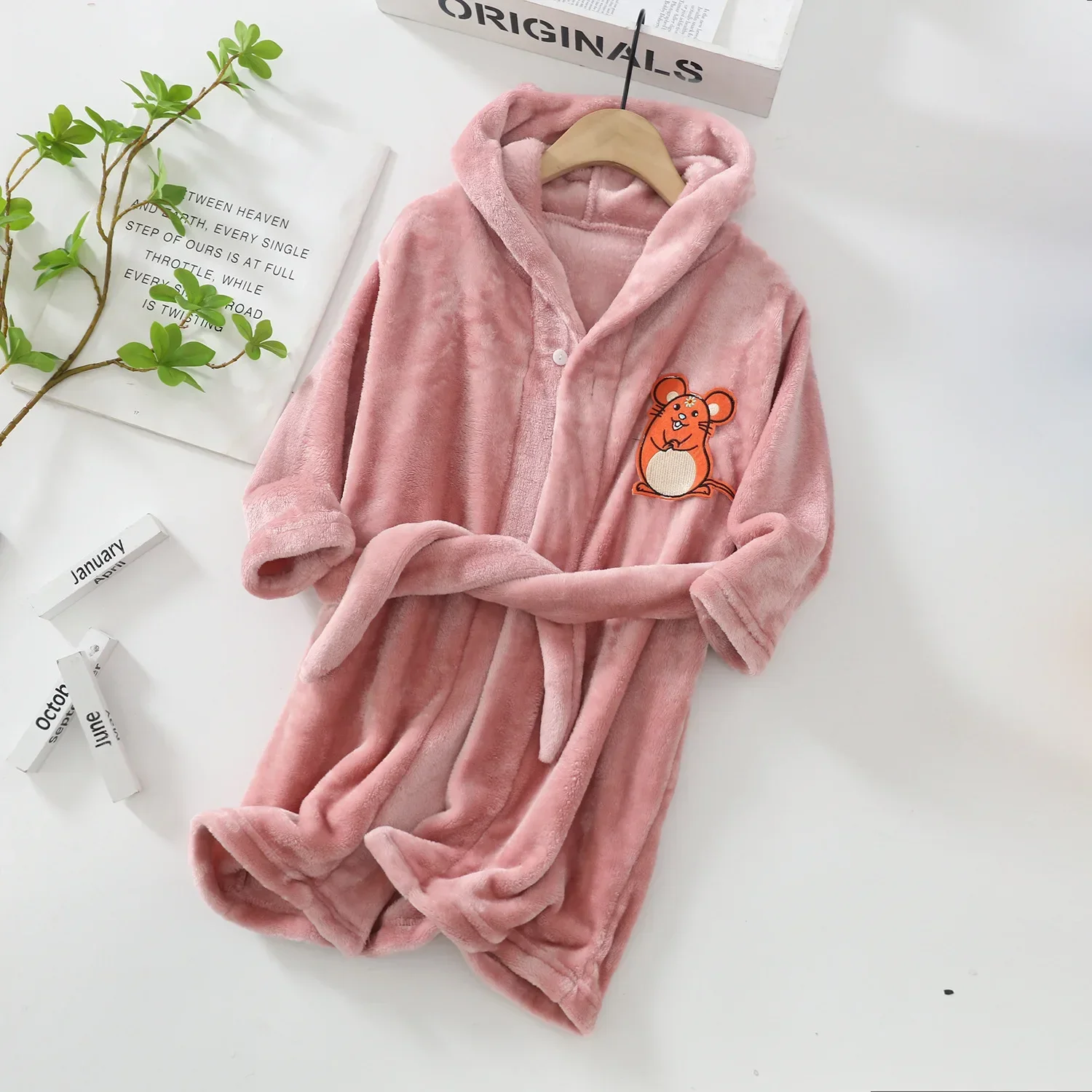 Winter Christmas Bath Robe For Girls Pajamas Animal Hooded Robes Children Dressing Gown Boys Sleepwear Kids Bathrobe 6 8 10 12Y