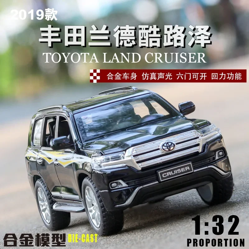 

Модель автомобиля TOYOTA LAND CRUISER SUV в масштабе 1:32, из сплава