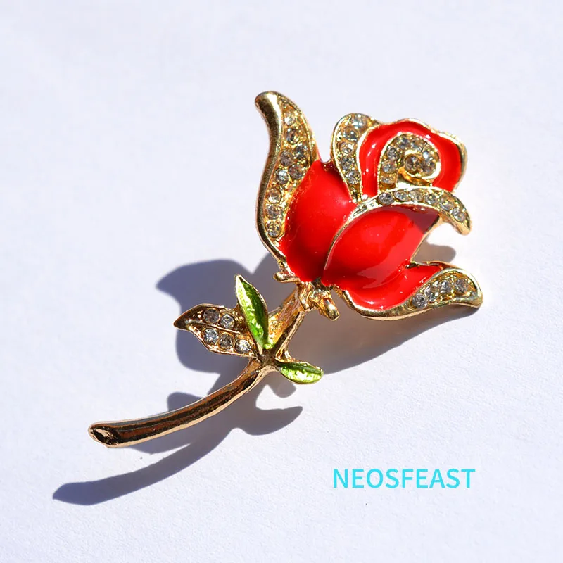 Classic Jewelry Red Painted Rose Brooches for Women Gold Color Rhinestone Flower Brooch Vintage Painted Pin Corsage Ladies Gifts