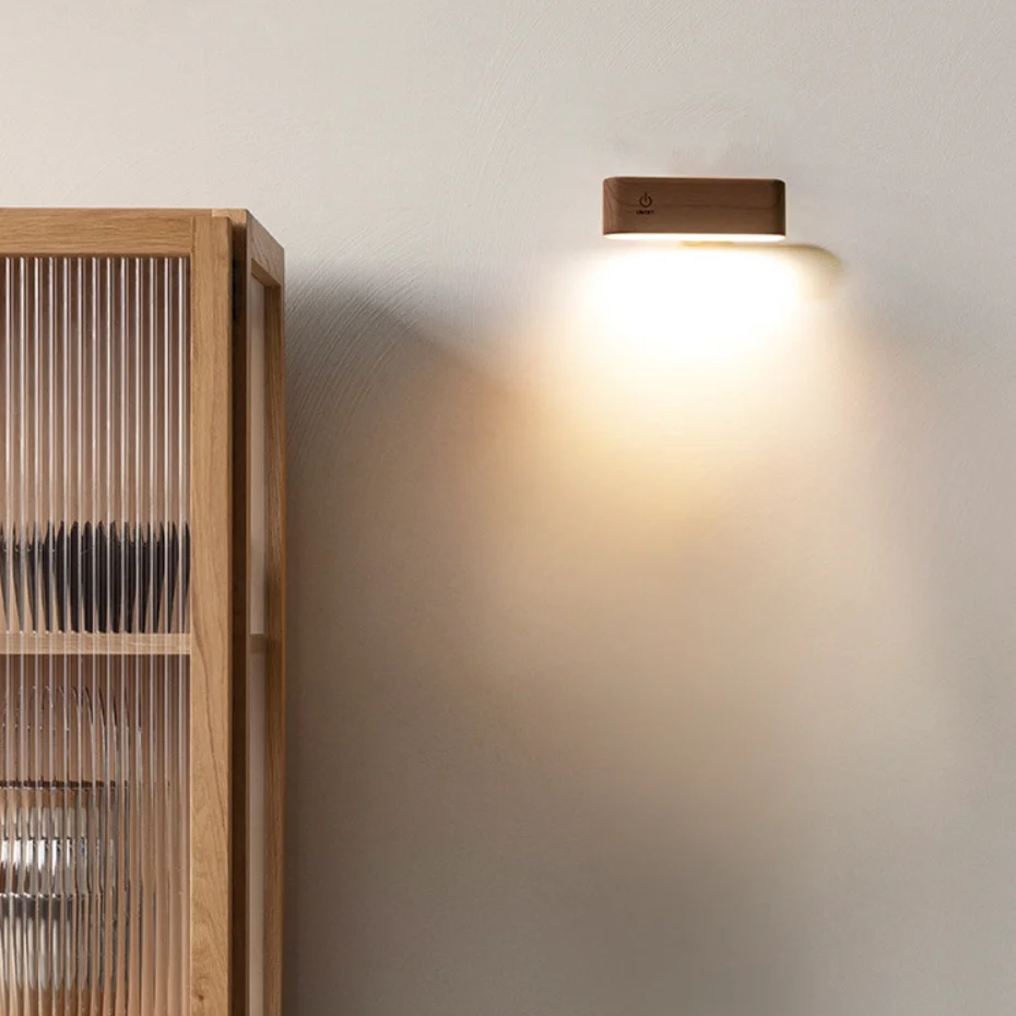 مصباح جداري LED خشبي بجانب السرير