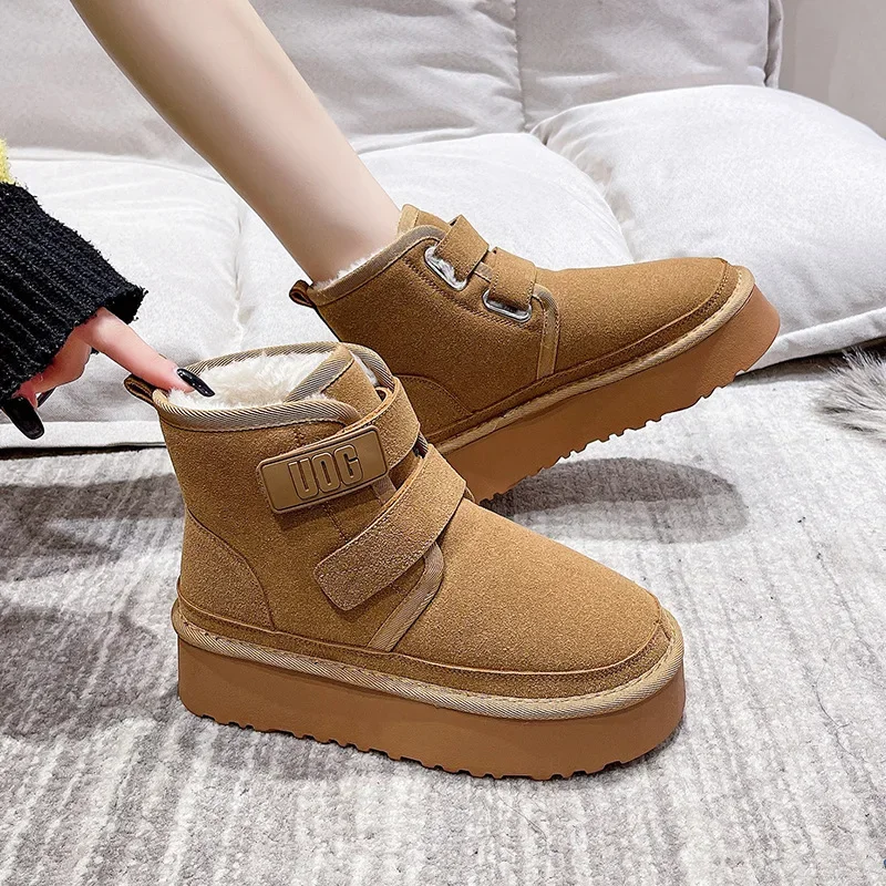 Fleece-Lined Women's Snow Boots with Thick Bottom