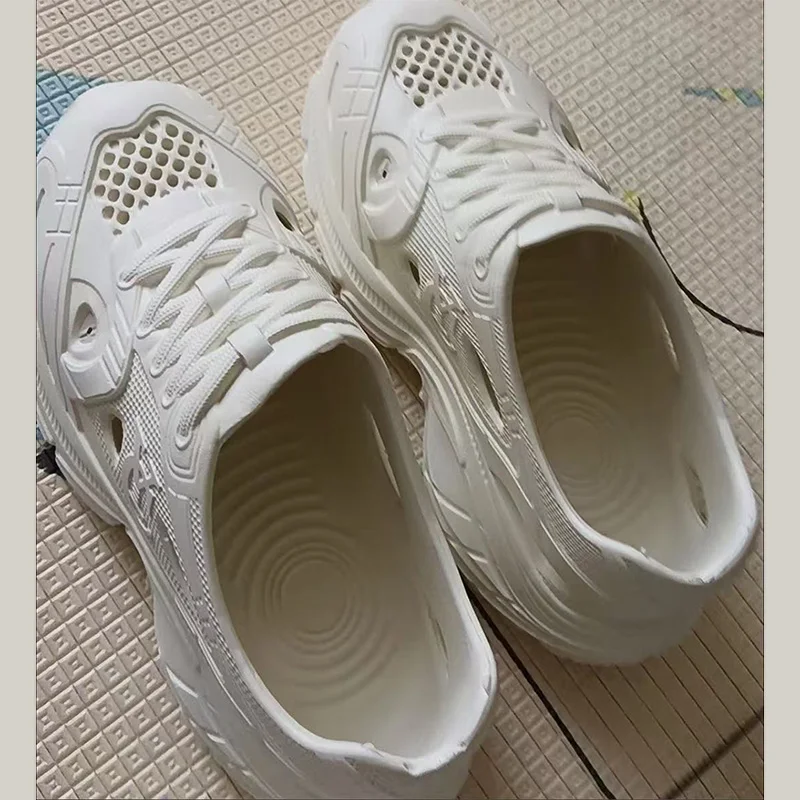 รูปสินค้า รองเท้าแตะแฟชั่นผู้หญิง ใส่สบาย ปิดนิ้วเท้า ระบายอากาศดี