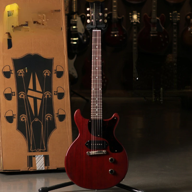 Рисунок 2 - Gibson Custom Les Paul Junior DC