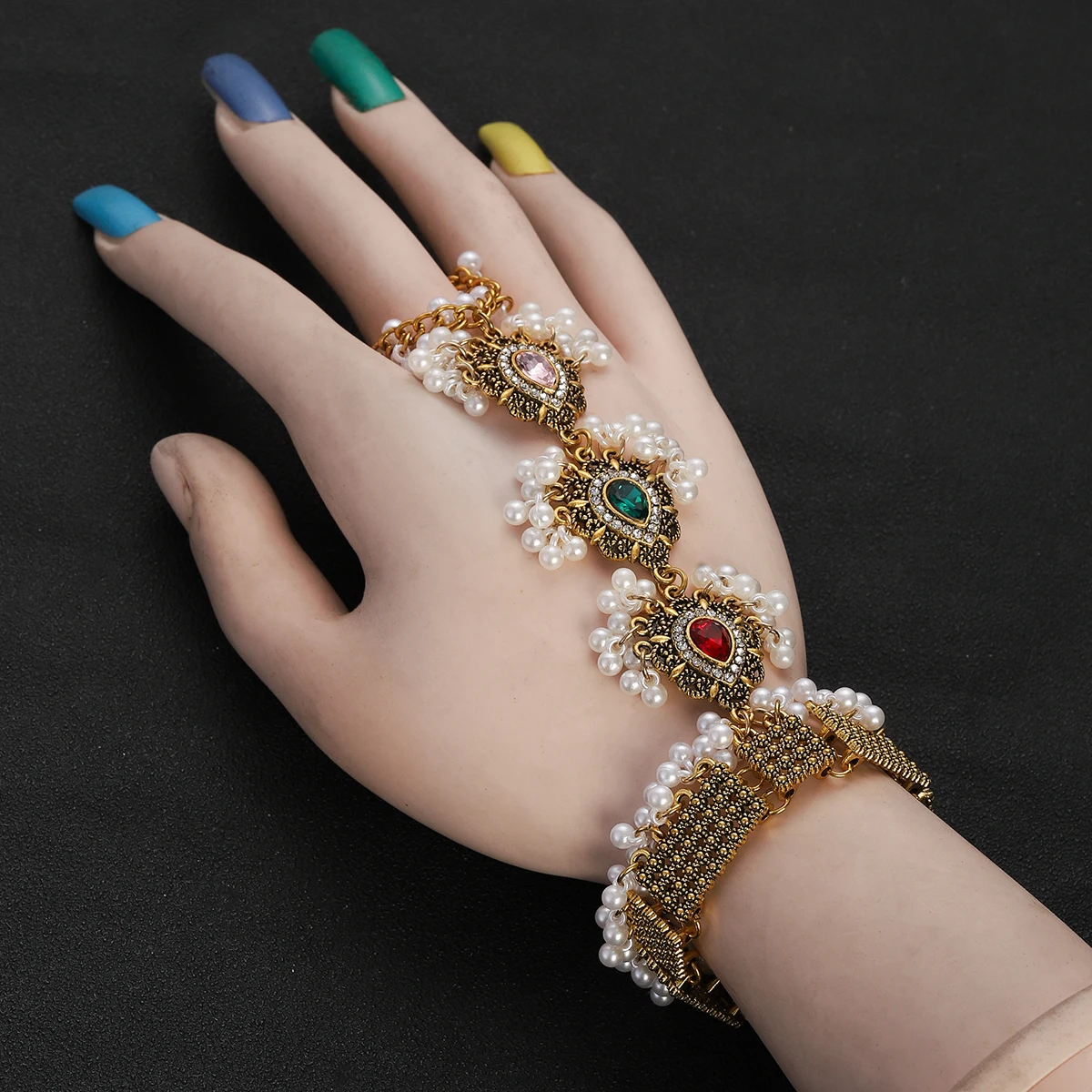 Anello da dito Gioielli da mano Catena con artigli di diamanti Bracciale con doppio cuore di pesca Bracciale con catena a mano – acquista a prezzi convenienti sul marketplace