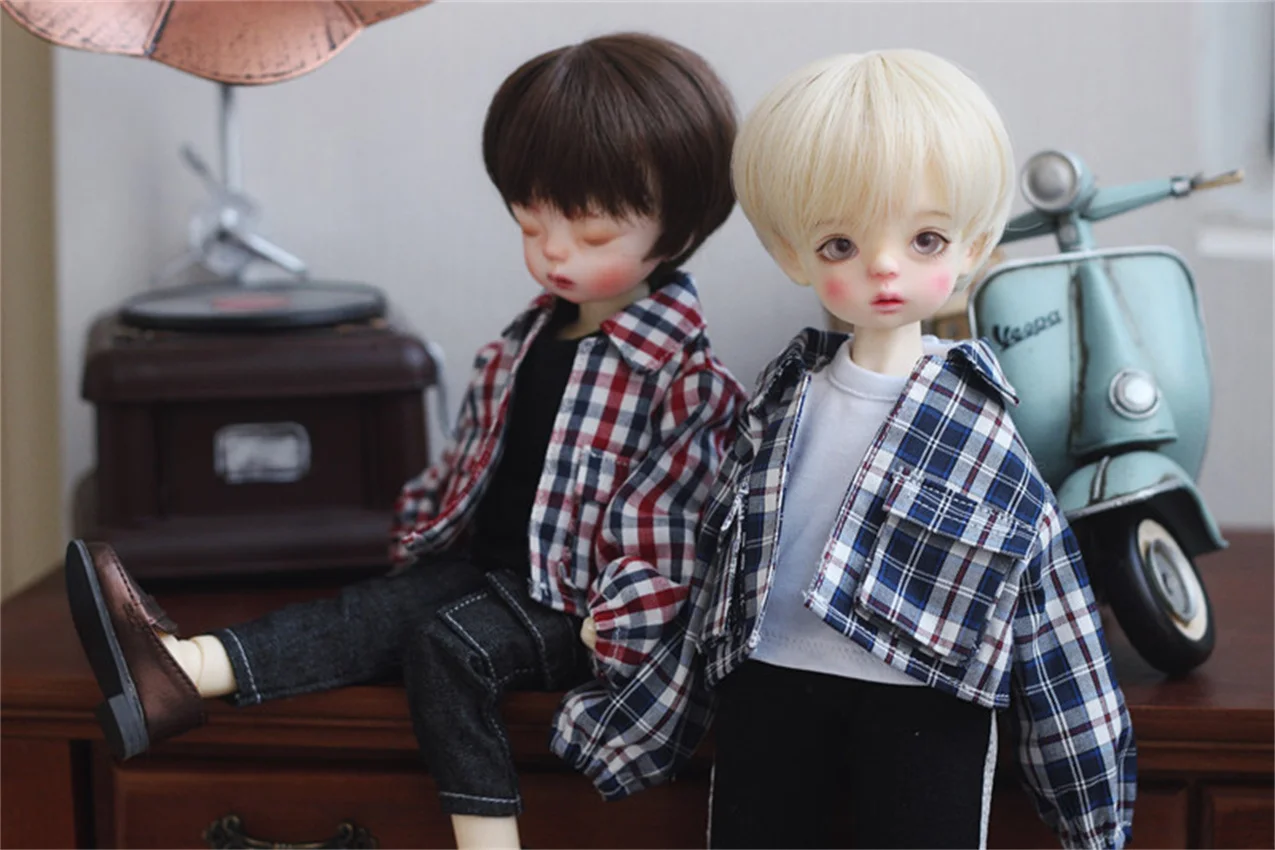 

BJD doll shirt is suitable for 1/6 YOSD size casual fashion red and blue plaid shirt 2 doll accessories