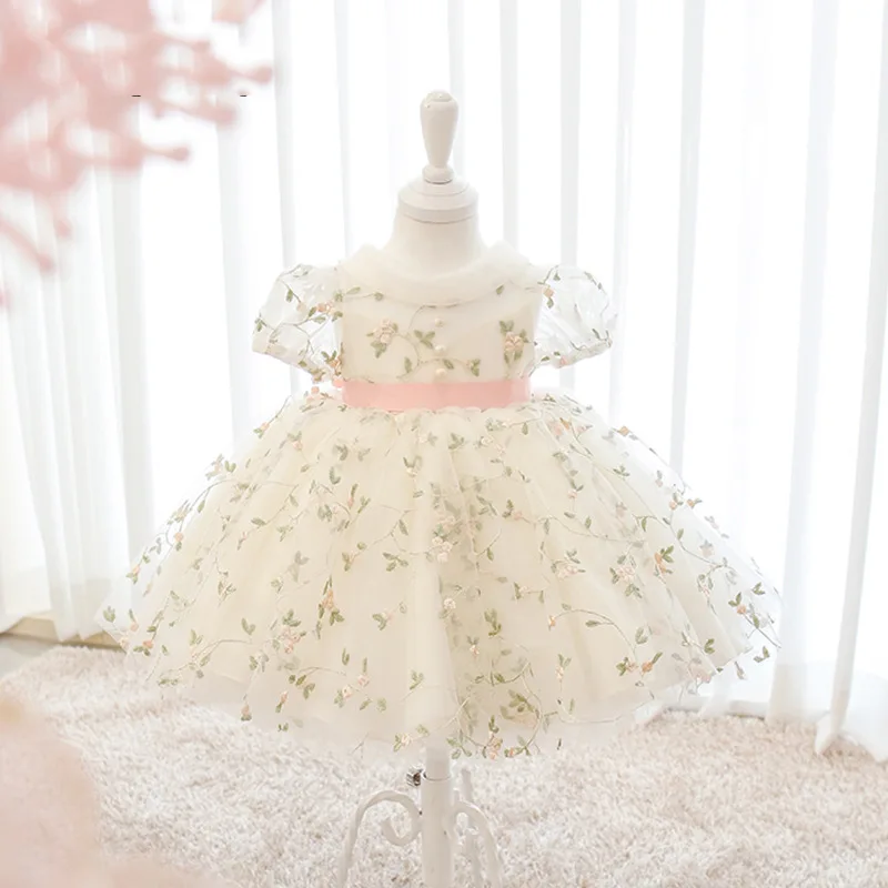 

Embroidery Tulle Puffy Girl Dresses O-Neck Short Sleeves Puffy Flower Girl Dresses Bob Cute Baby Girl Gown Wedding Party Dresses