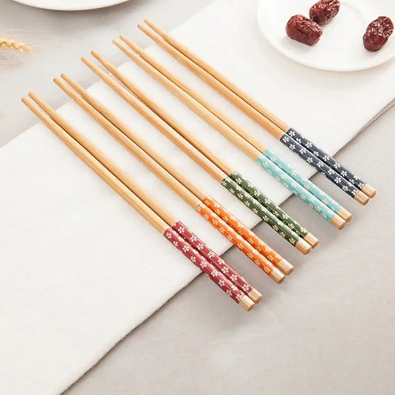 1Pairs Natural Bamboo Chopsticks Reusable Traditional Handmade Chinese Classic Wooden Chopsticks Sushi Kitchen Tool 24cm Hot Pot