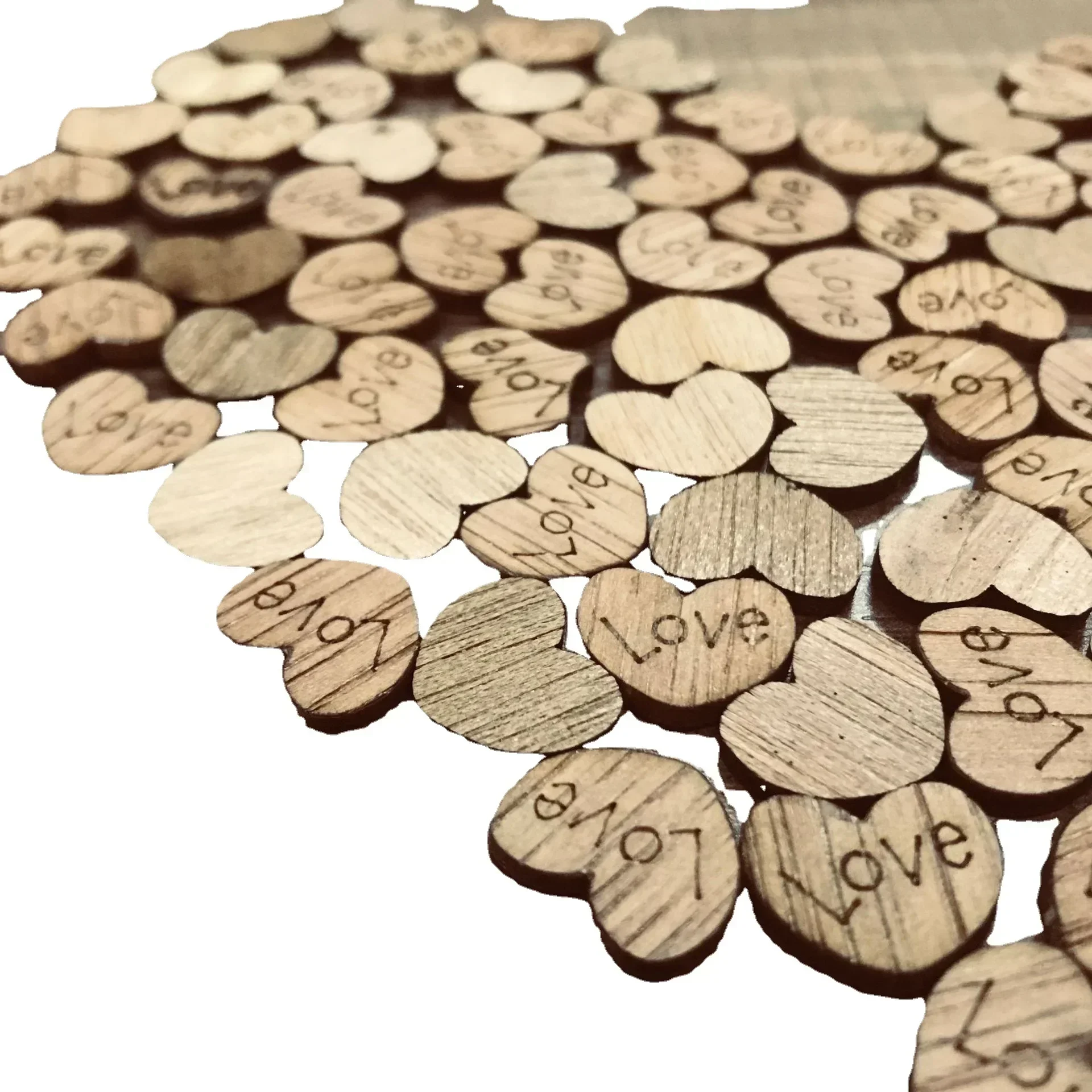 100 Cuori In Legno Con Foro E Spago - 4x4 Cm, Per Decorazioni Matrimonio, Fai Da Te - Foto 6