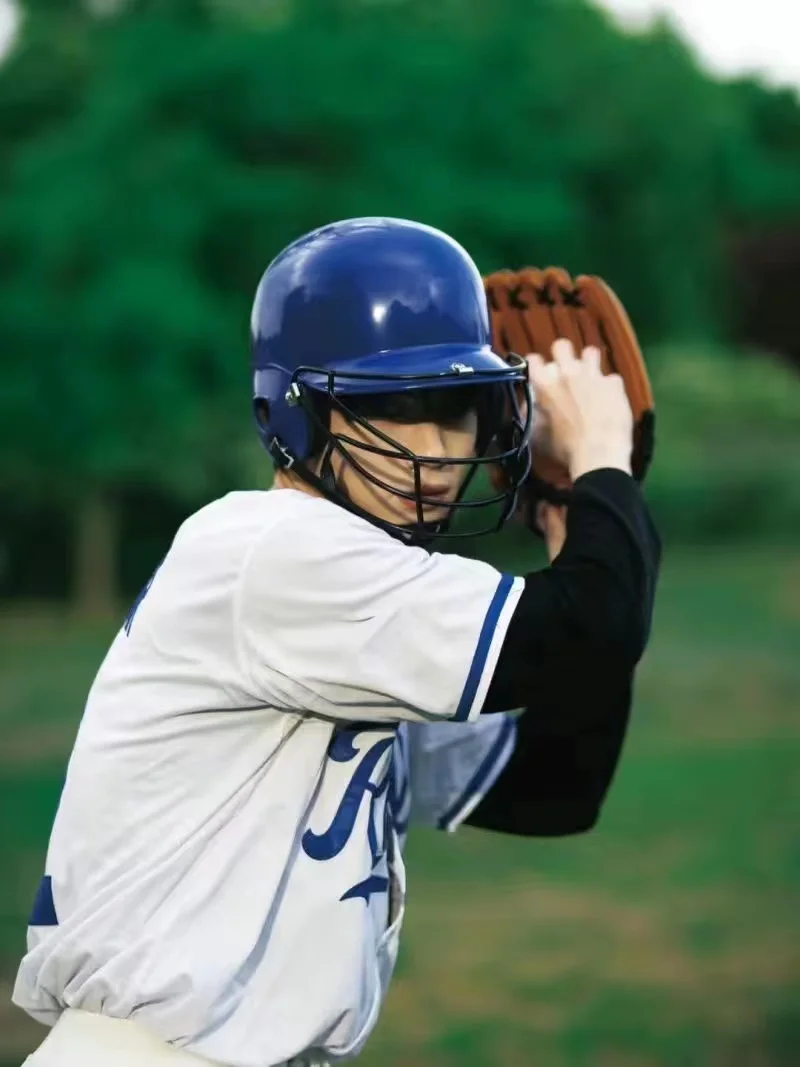 Professional Baseball Helmet for Baseball Match Training Head Protection Protecter Helmet Cap With Safety Face Shield